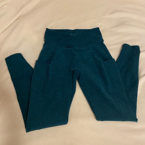 NWOT CONTOUR LEGGINGS SIZE L BOMBSHELL SPORTSWEAR - Picture 3 of 12